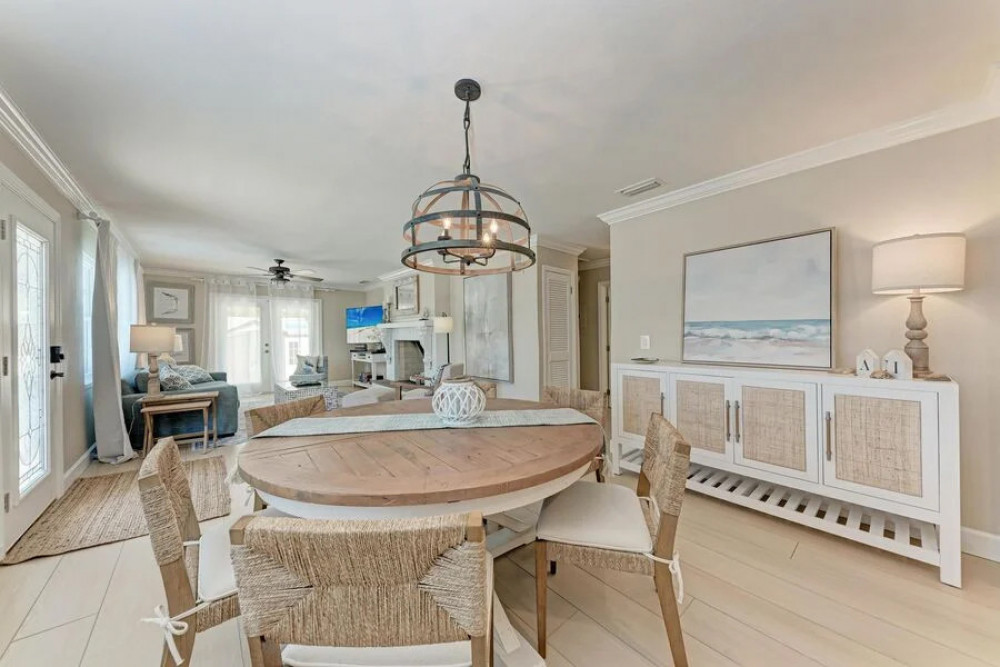 Holmes Beach 355