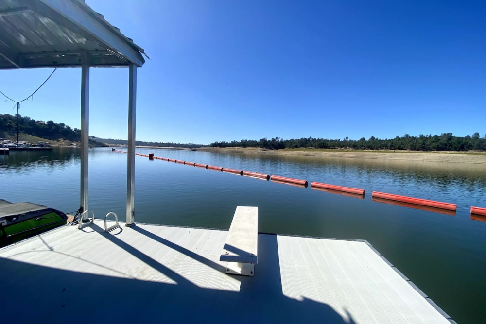 Lake Nacimiento 1