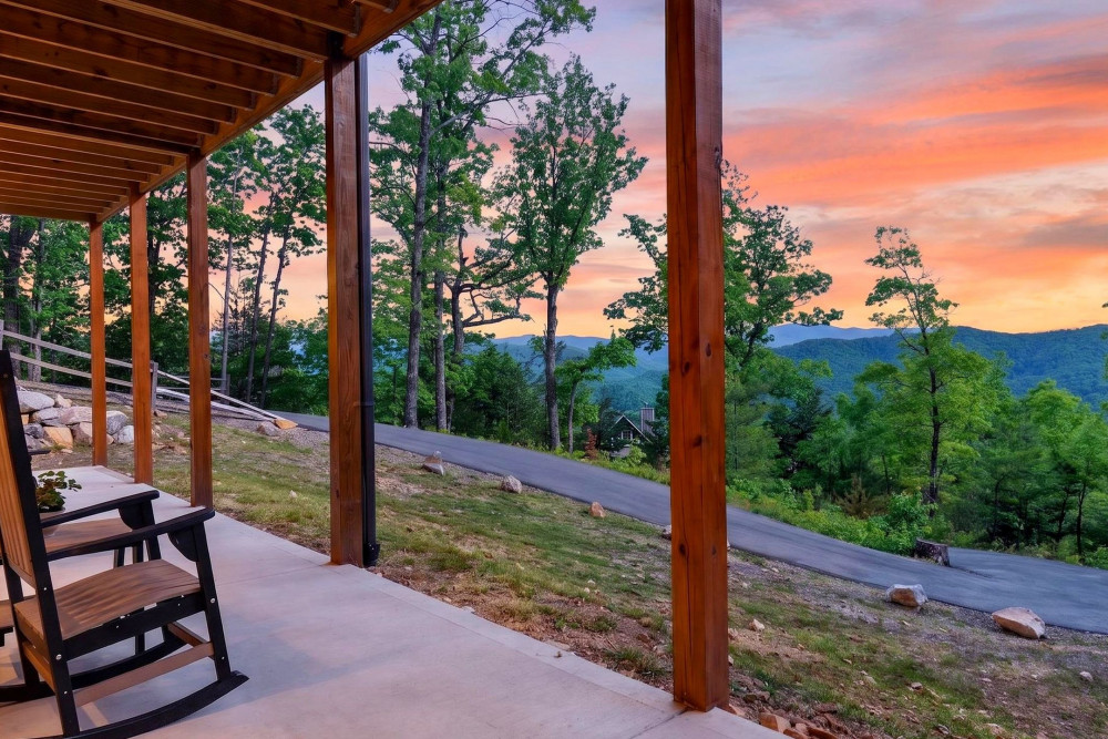 Sevierville 275
