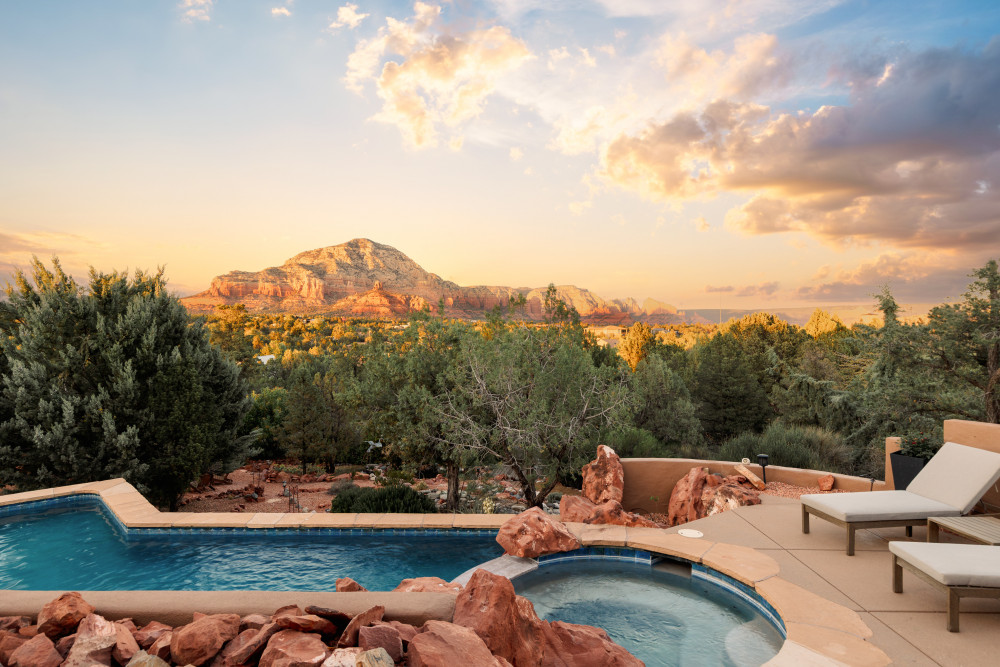 Sedona 48