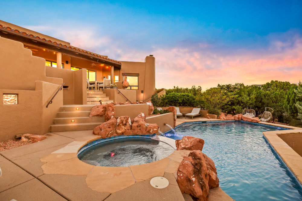 Sedona 48
