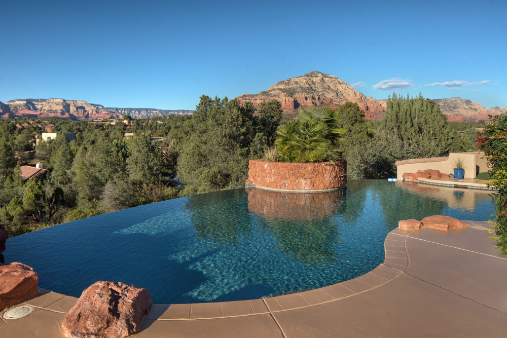 Sedona 48