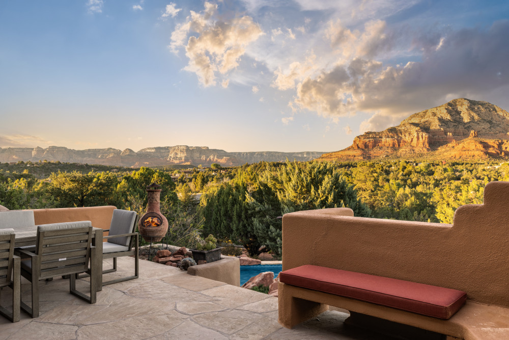 Sedona 48