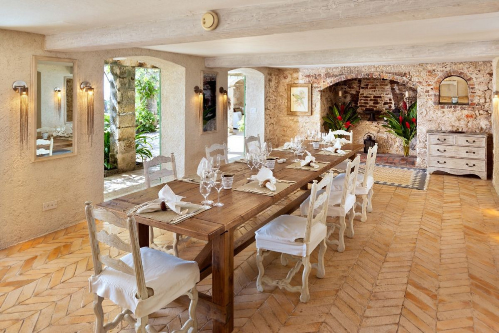 Fustic House - 5 bed