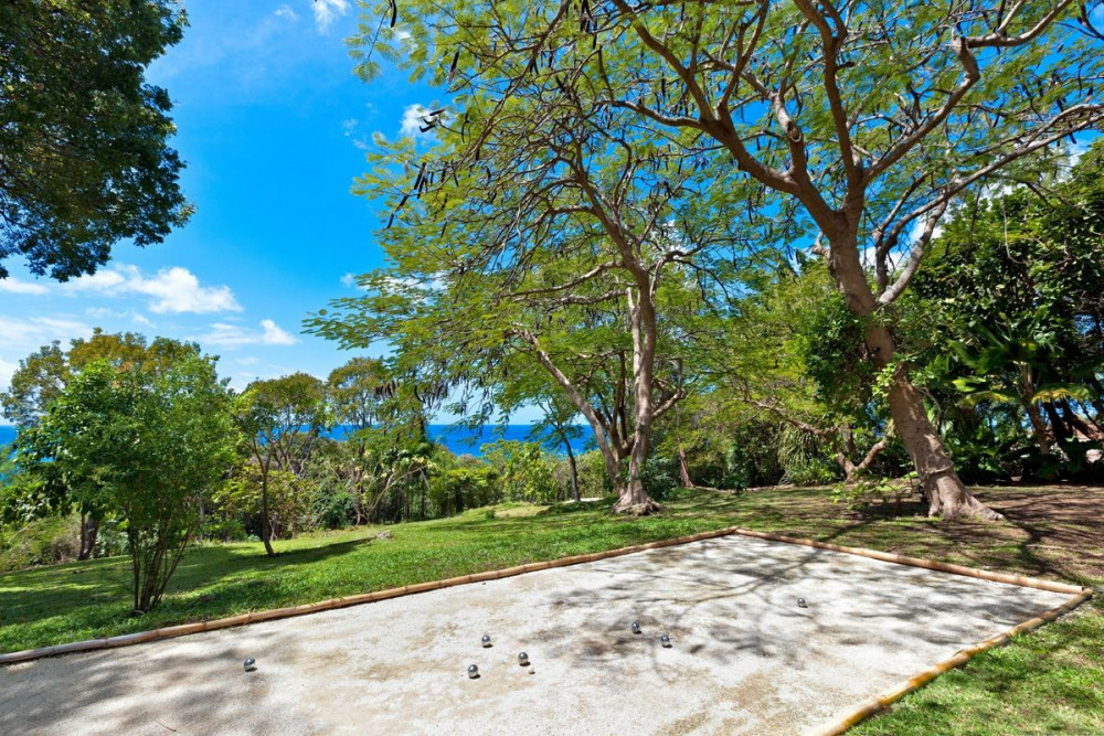 Fustic House - 5 bed