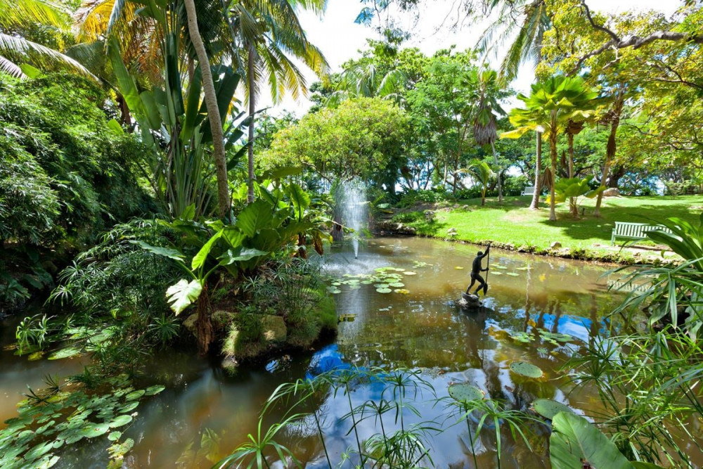 Fustic House - 5 bed