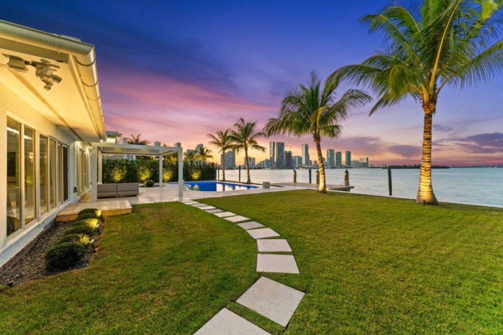 Miami 185