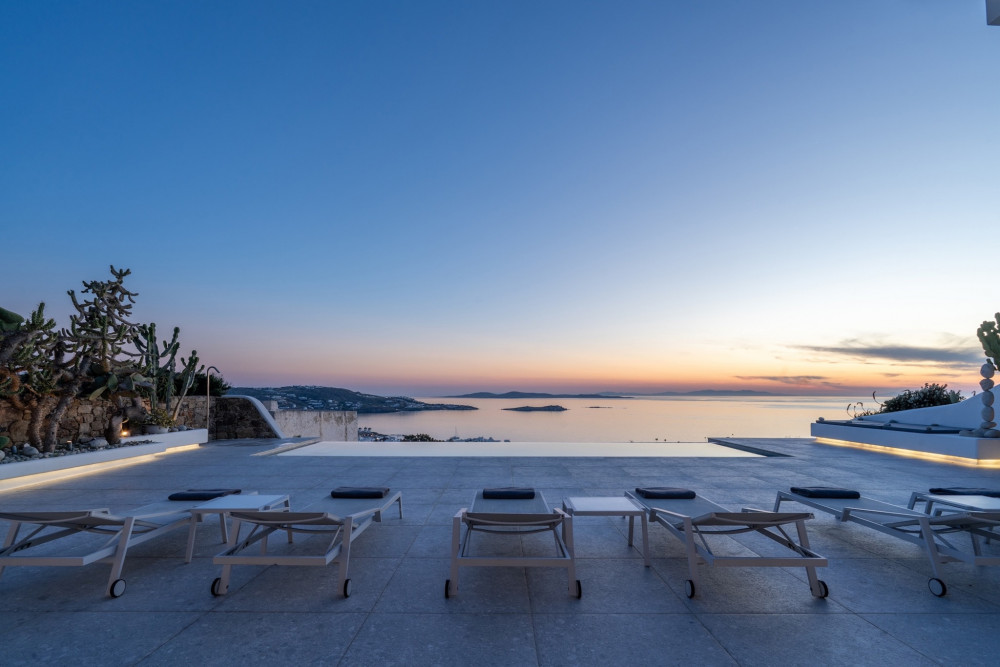Mykonos 111