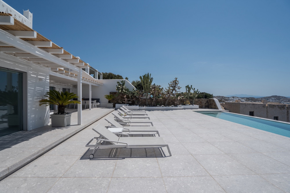 Mykonos 111
