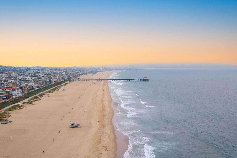 Manhattan Beach 2