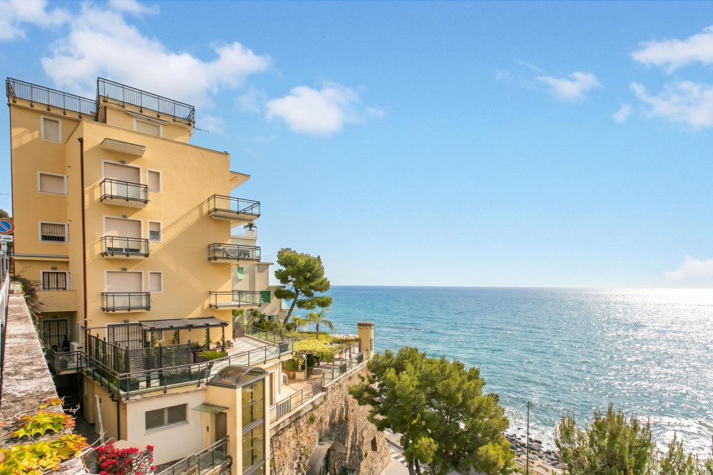 Liguria 36