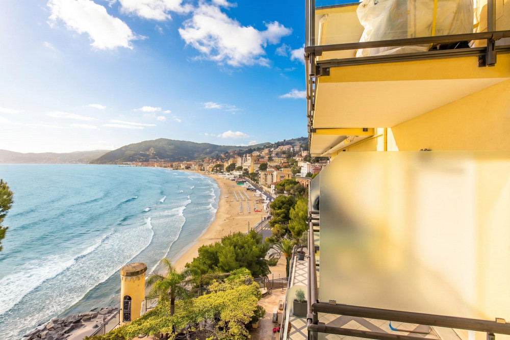 Liguria 36