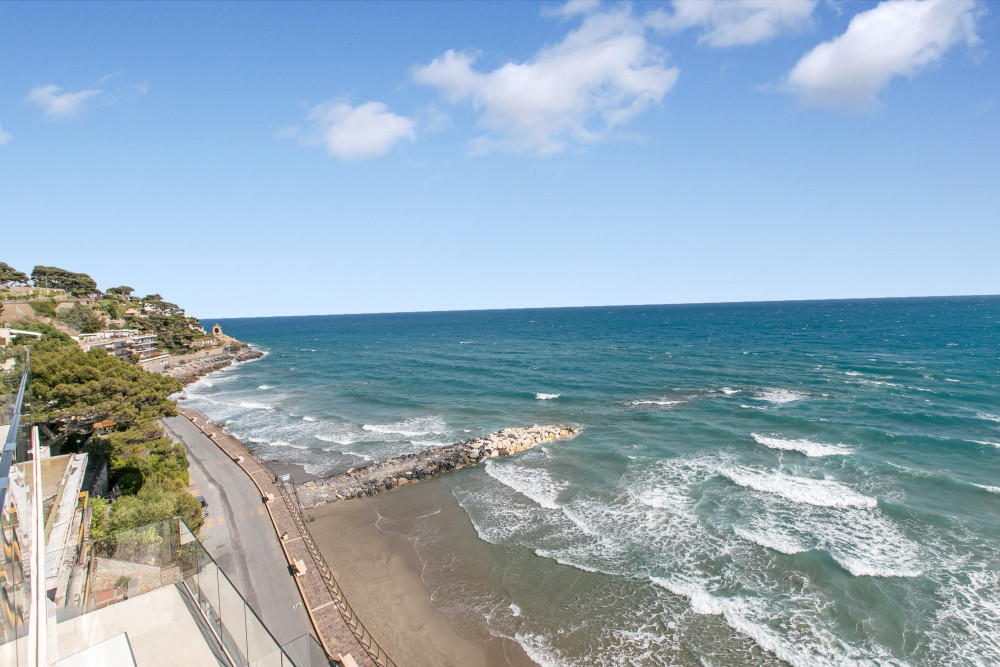 Liguria 36