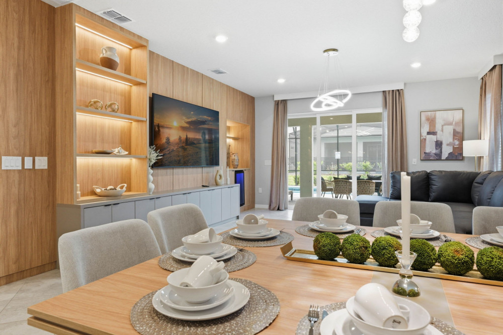 Windsor Cay 306