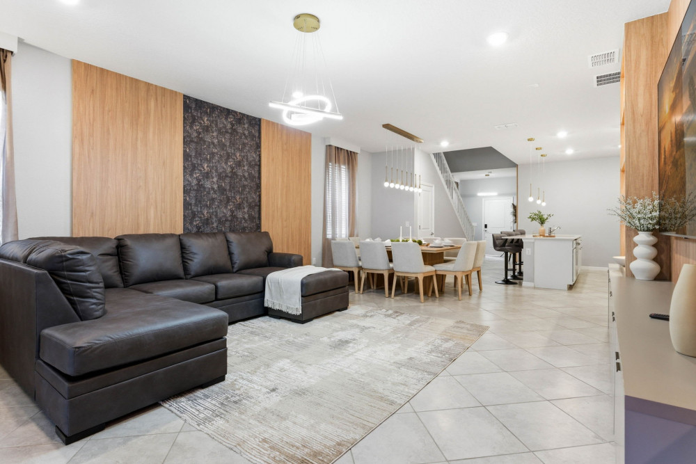 Windsor Cay 306