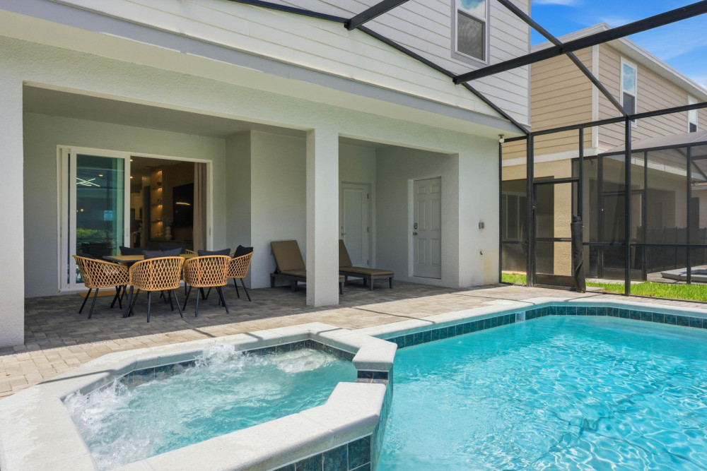 Windsor Cay 306