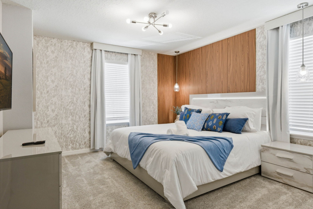 Windsor Cay 306