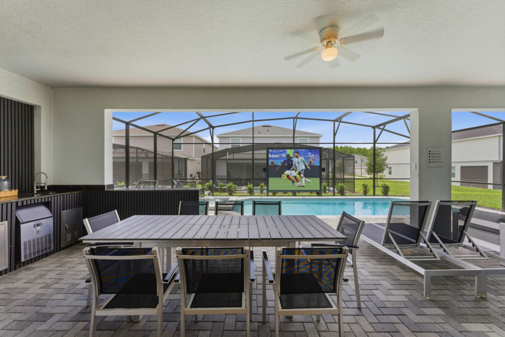Windsor Cay 305