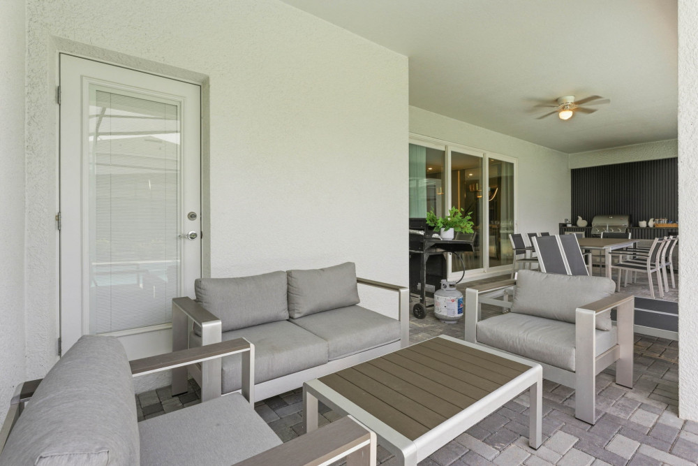 Windsor Cay 305