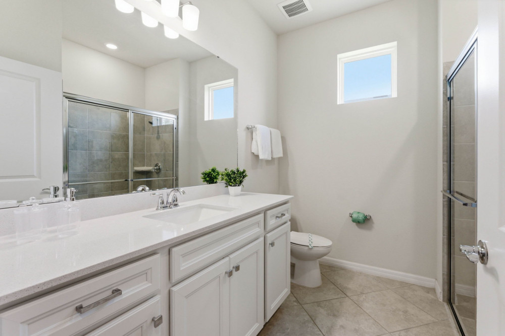 Windsor Cay 305