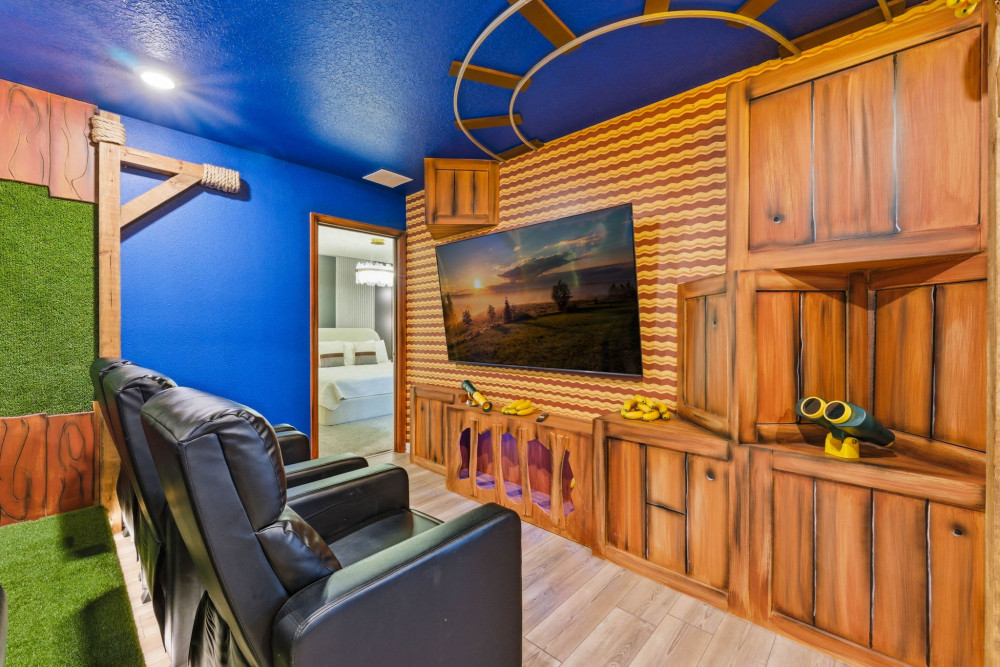 Windsor Cay 305