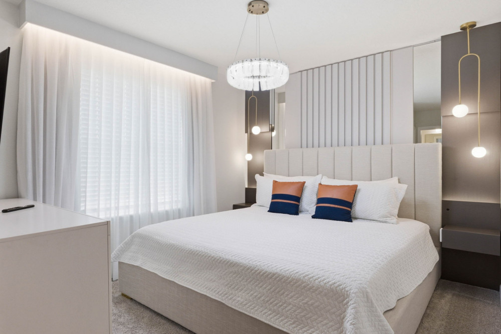 Windsor Cay 305
