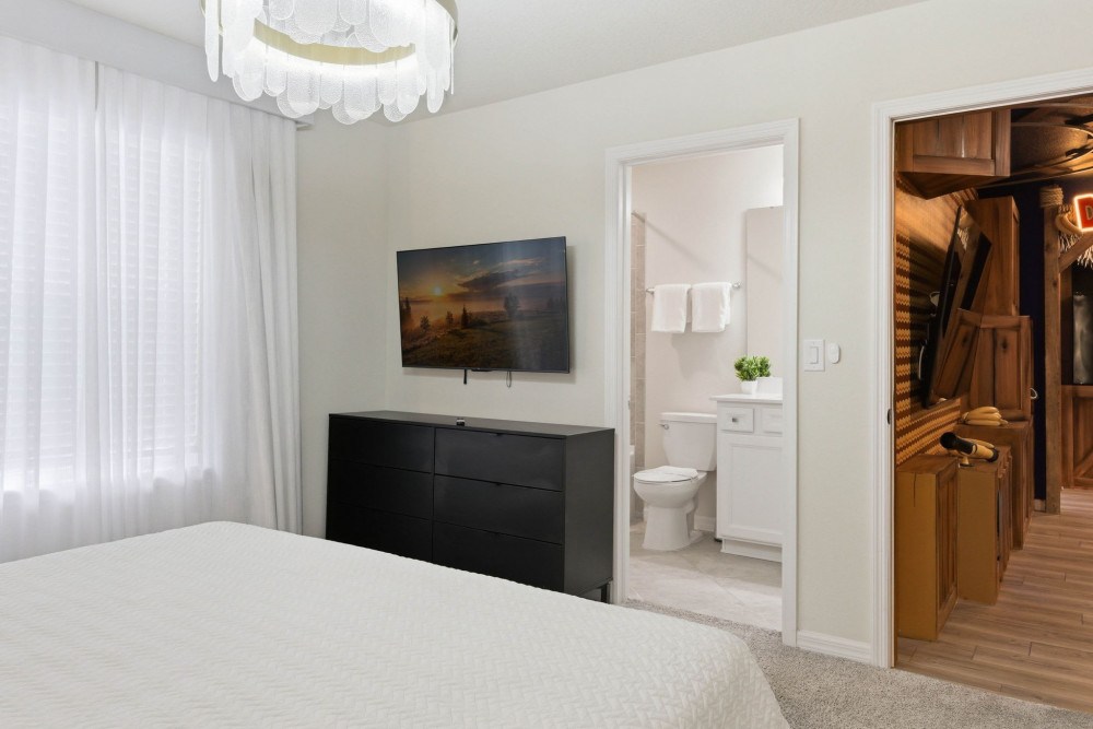 Windsor Cay 305
