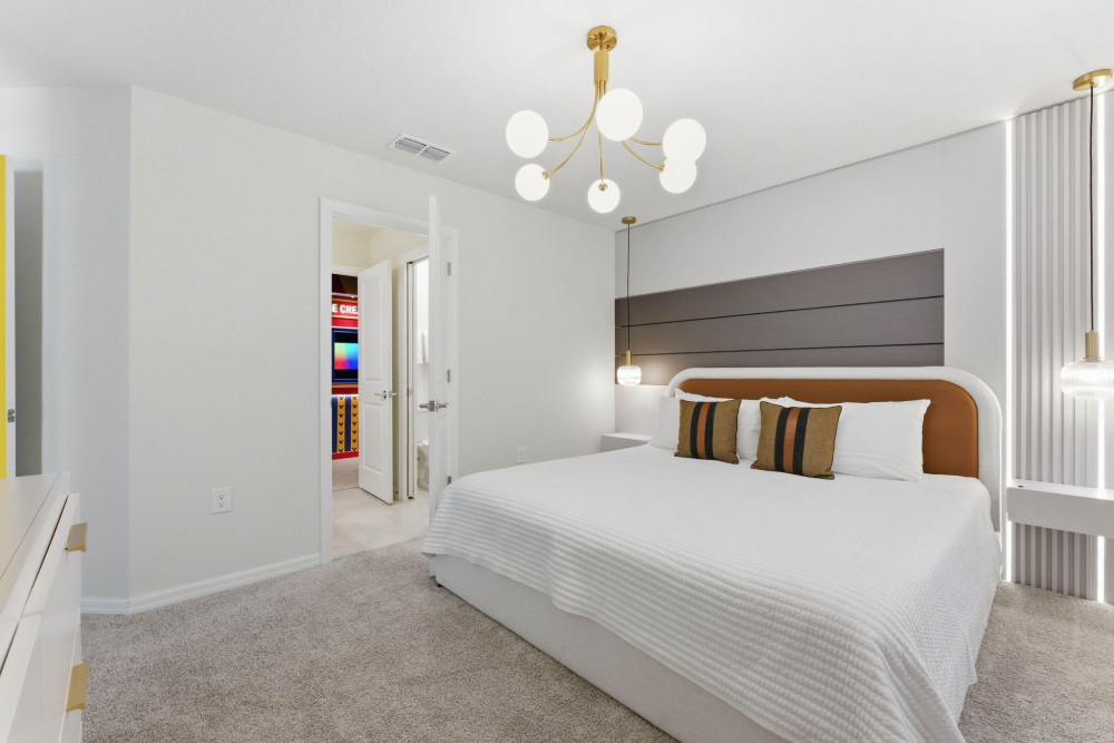 Windsor Cay 305