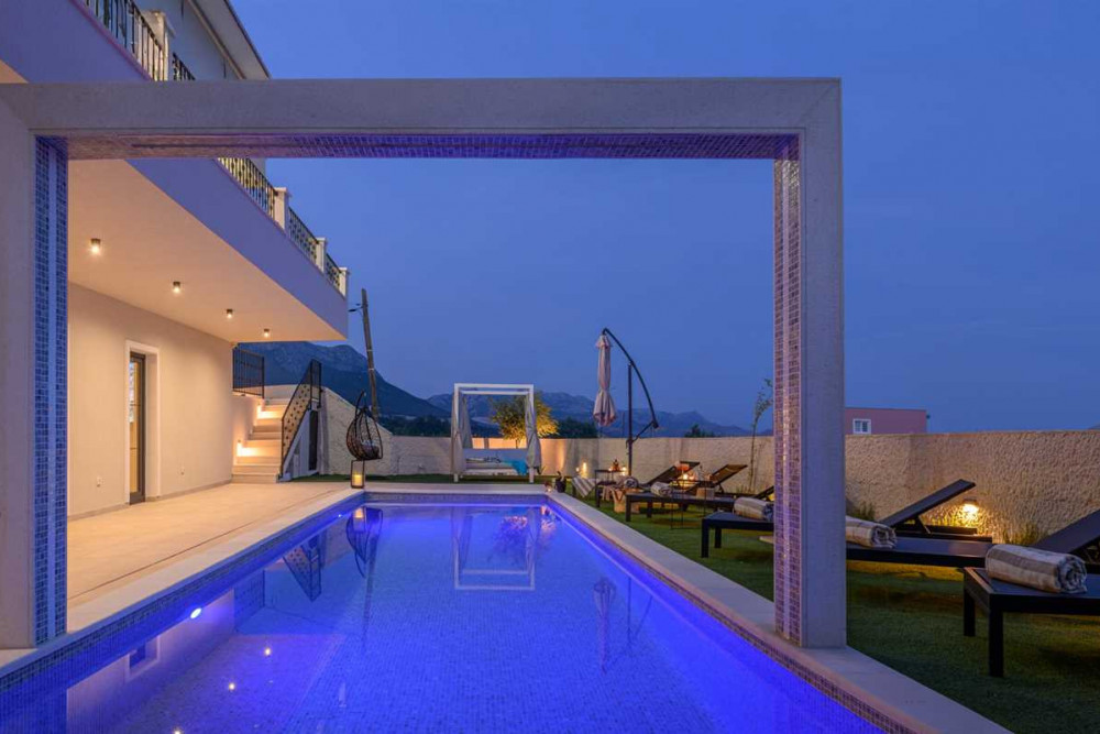 Kastel Sucurac 10
