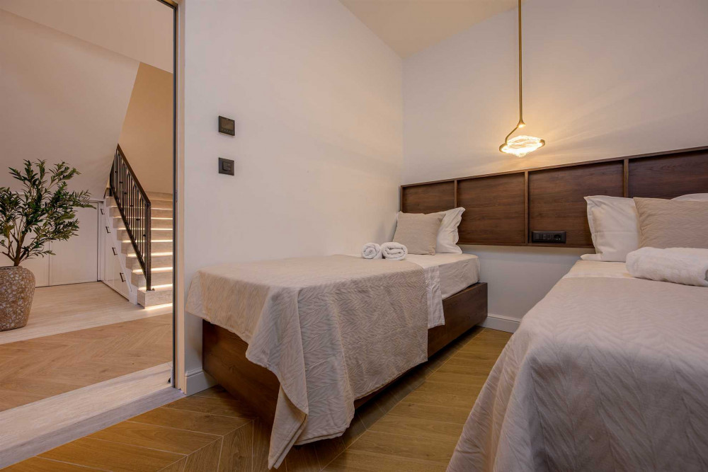 Kastel Sucurac 10