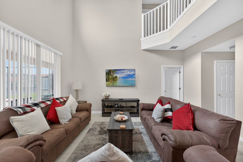 Solana Resort 39