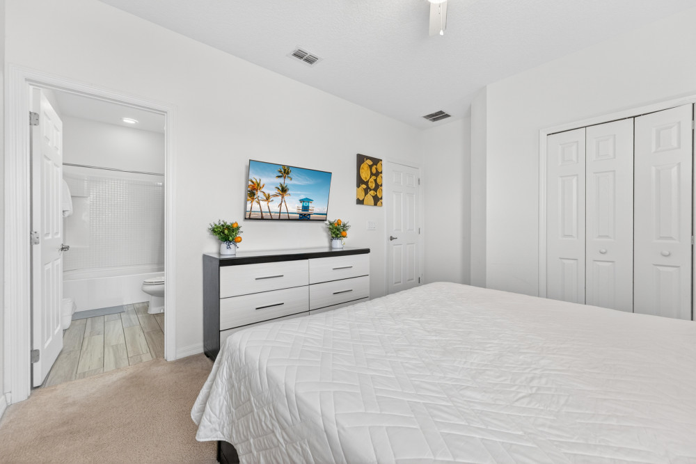 Solterra Resort 509