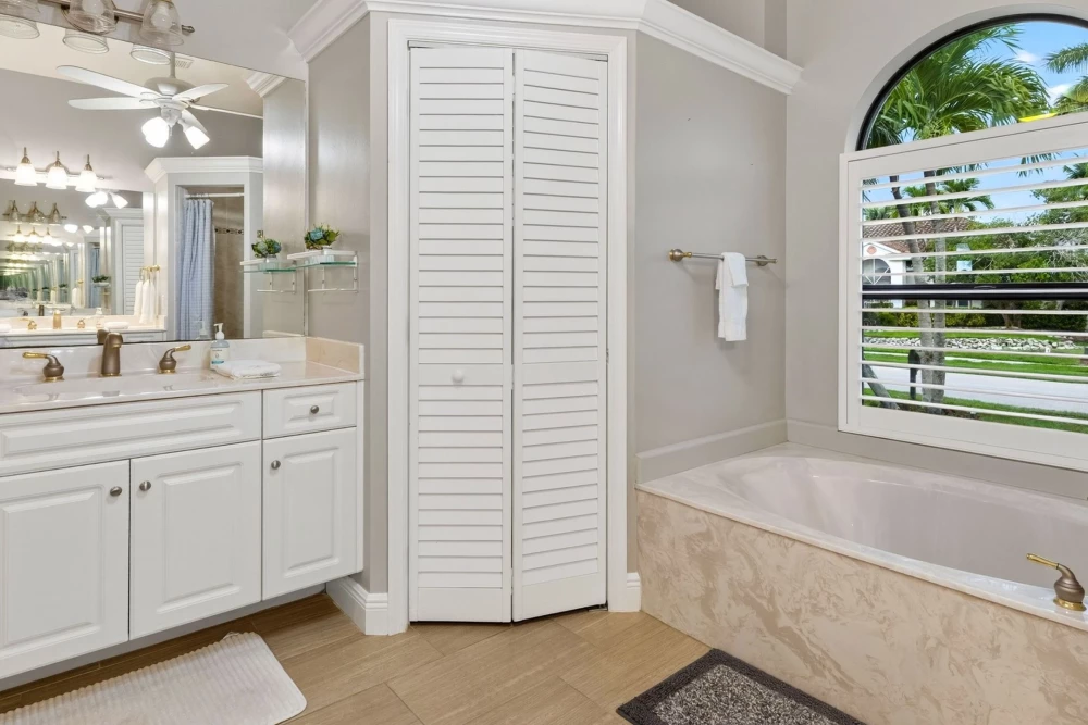 Marco Island 54