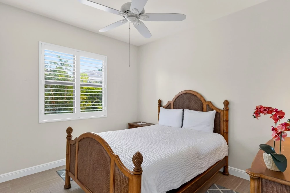 Marco Island 54