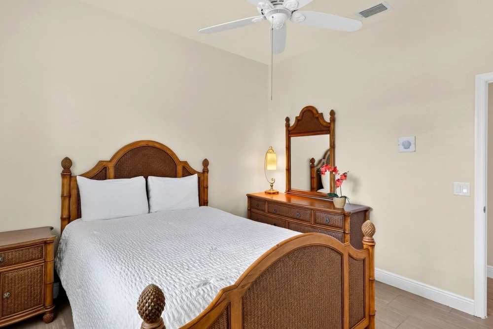 Marco Island 54
