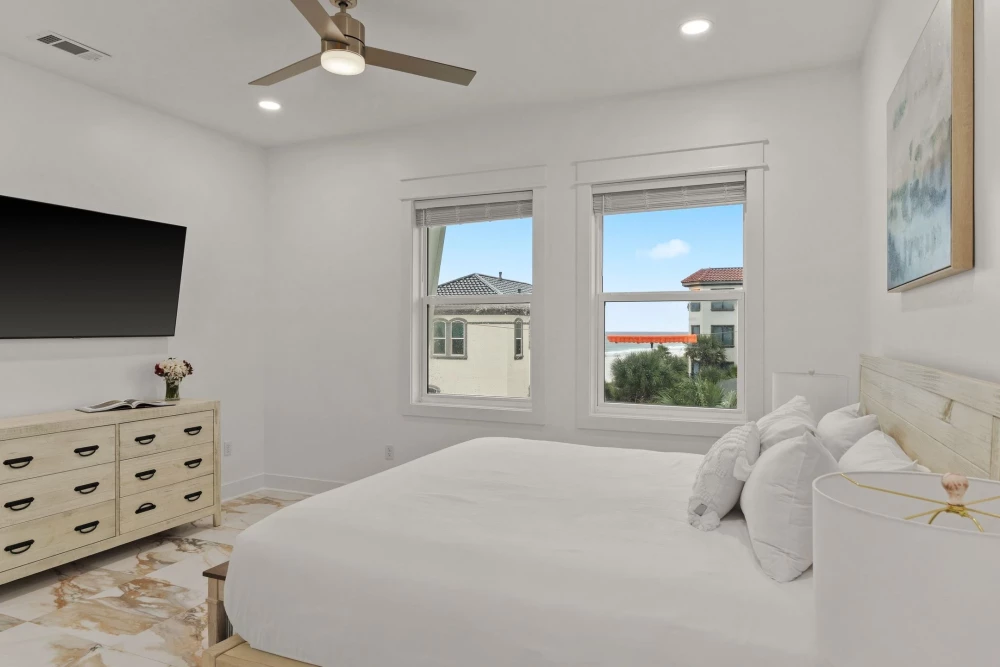 Miramar Beach 333