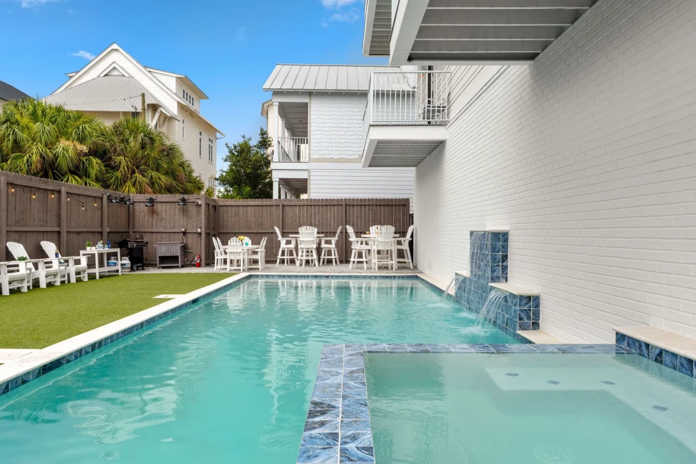 Miramar Beach 333