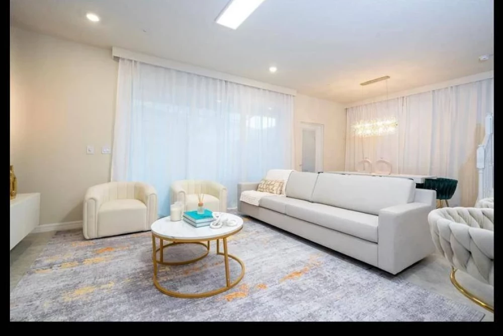 Windsor Cay 316