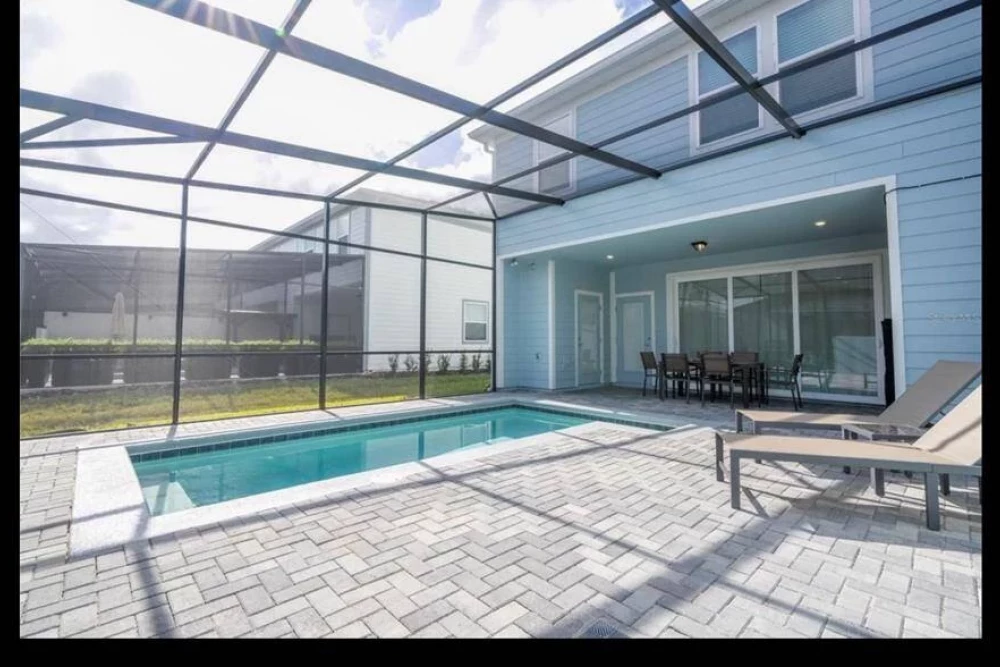 Windsor Cay 316