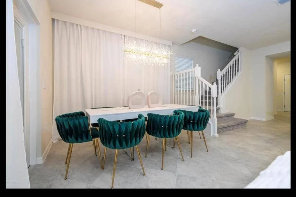 Windsor Cay 316