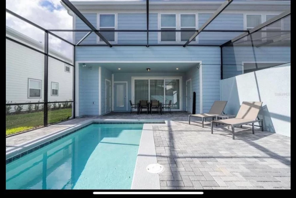 Windsor Cay 316