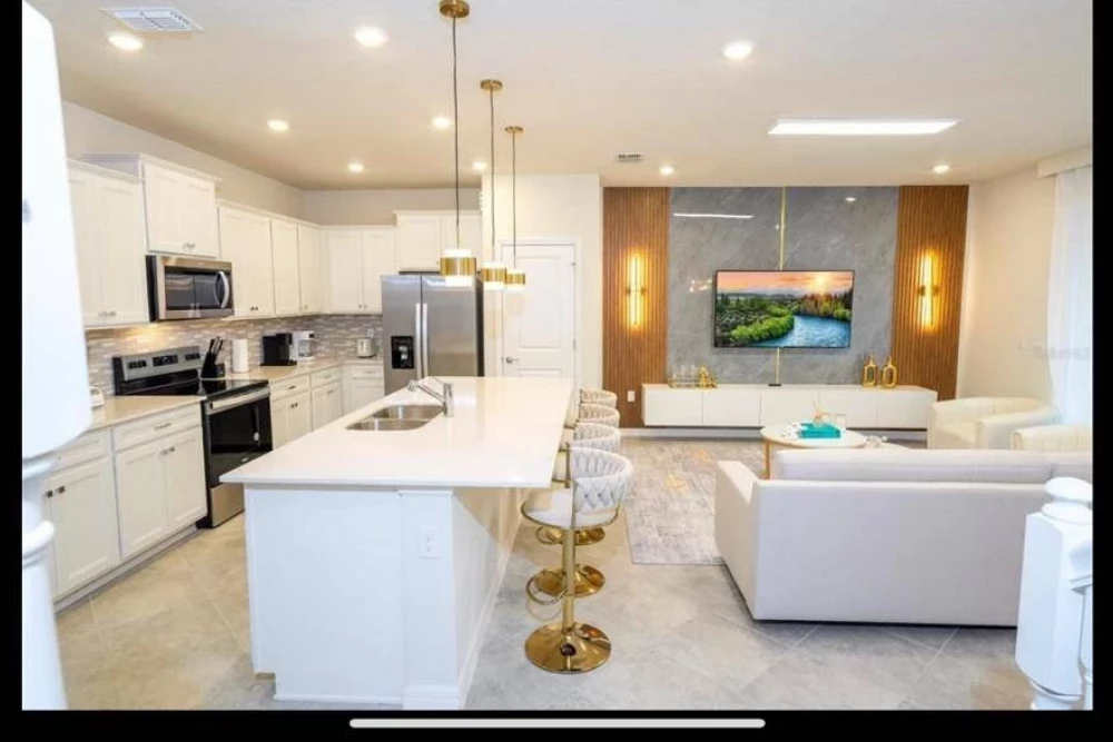 Windsor Cay 316