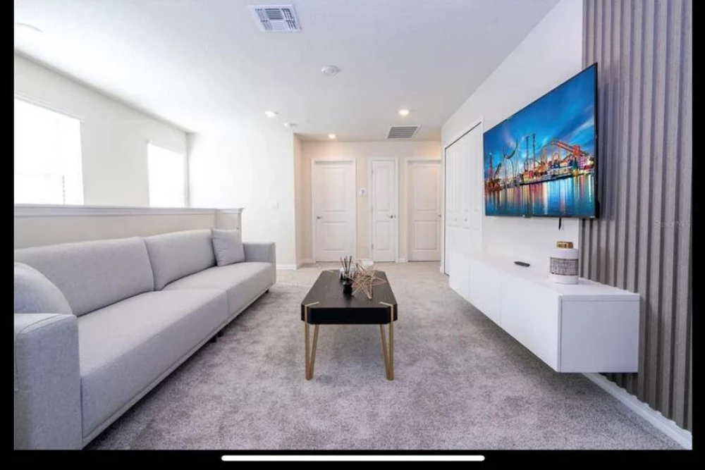 Windsor Cay 316