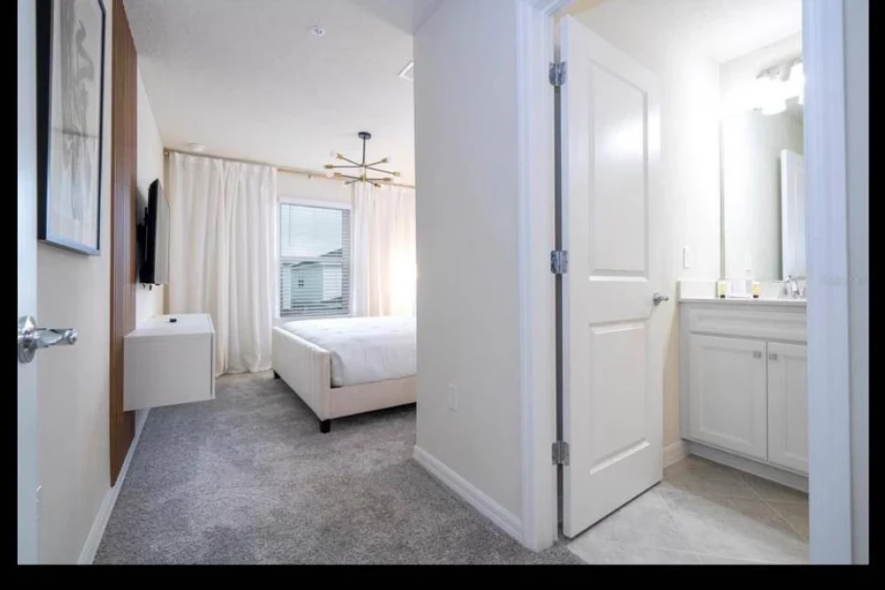 Windsor Cay 316