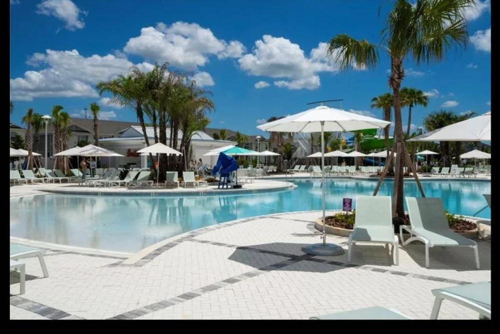 Windsor Cay 316