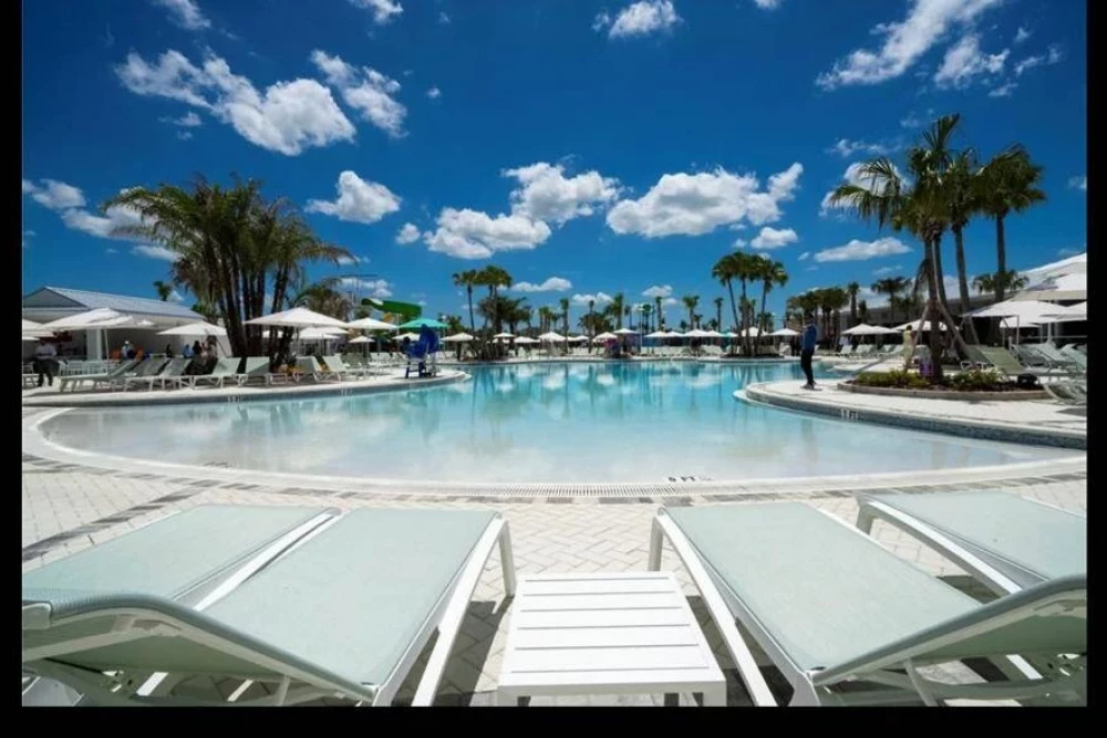 Windsor Cay 316