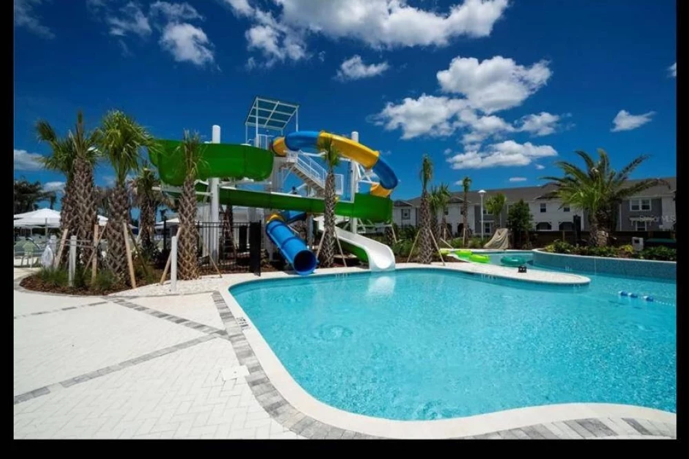 Windsor Cay 316