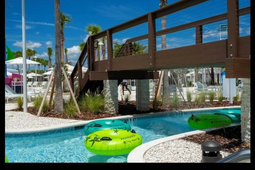 Windsor Cay 316