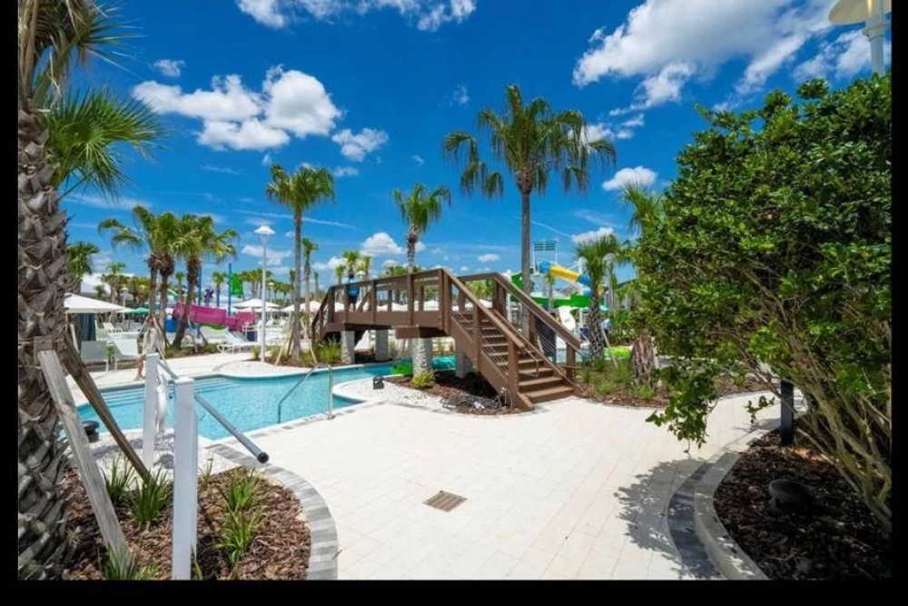 Windsor Cay 316