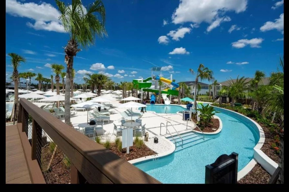 Windsor Cay 316